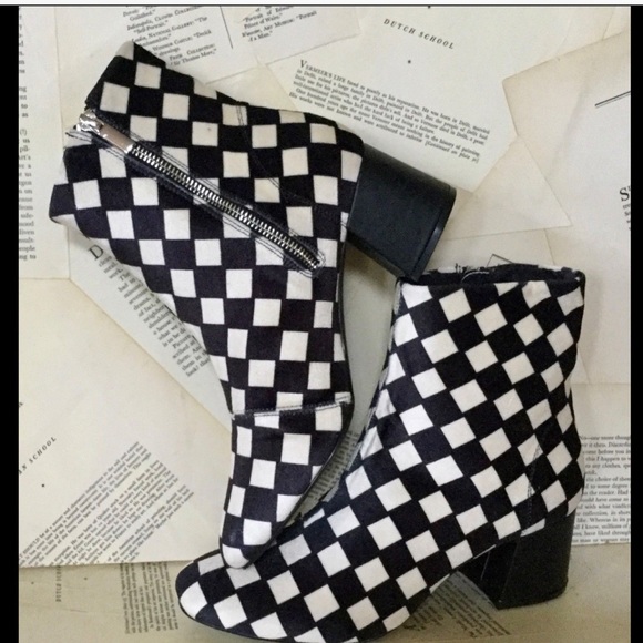 Urban Outfitters Shoes - Urban Outfitters Velvet Checked Side Zip Boots 9